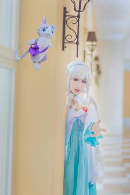 re：从零开始的异世界生活   艾米丽娅cosplay-萌图百科