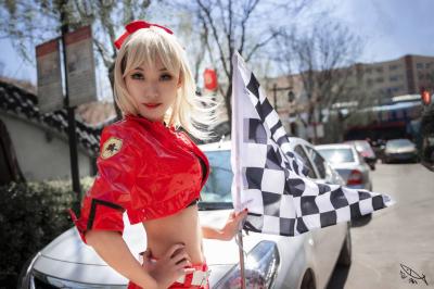 FATE 赛车尼禄Cosplay-萌图百科