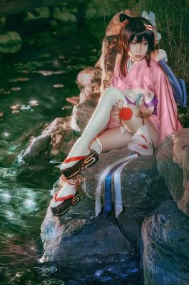 网易阴阳师手游神乐樱色金鱼皮肤cosplay-萌图百科