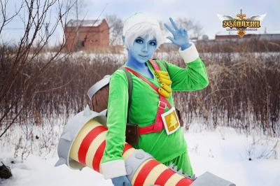 英雄联盟LOL麦林炮手冰雪节cosplay-萌图百科