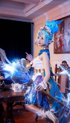 《金铲铲之战》迦娜cosplay-萌图百科