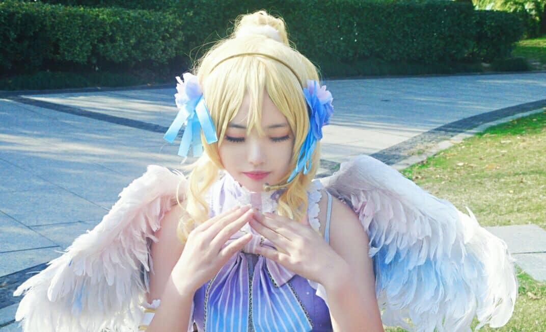 绘里白情cosplay-萌图百科