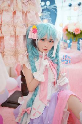 初音未来长发公主 cosplay-萌图百科