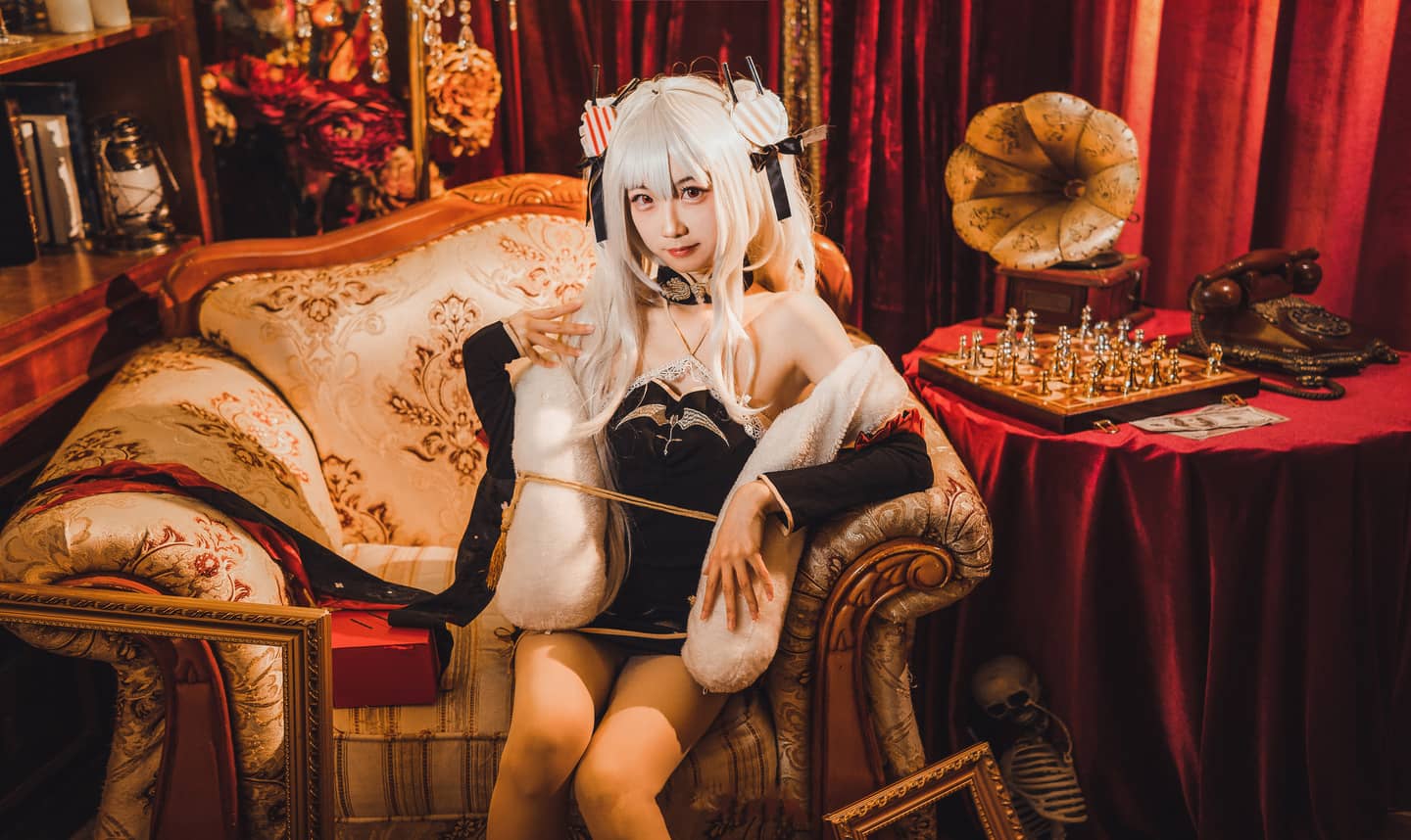 《碧蓝航线》吸血鬼cosplay-萌图百科