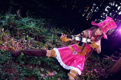 英雄联盟皮城女警凯瑟琳Cosplay-萌图百科