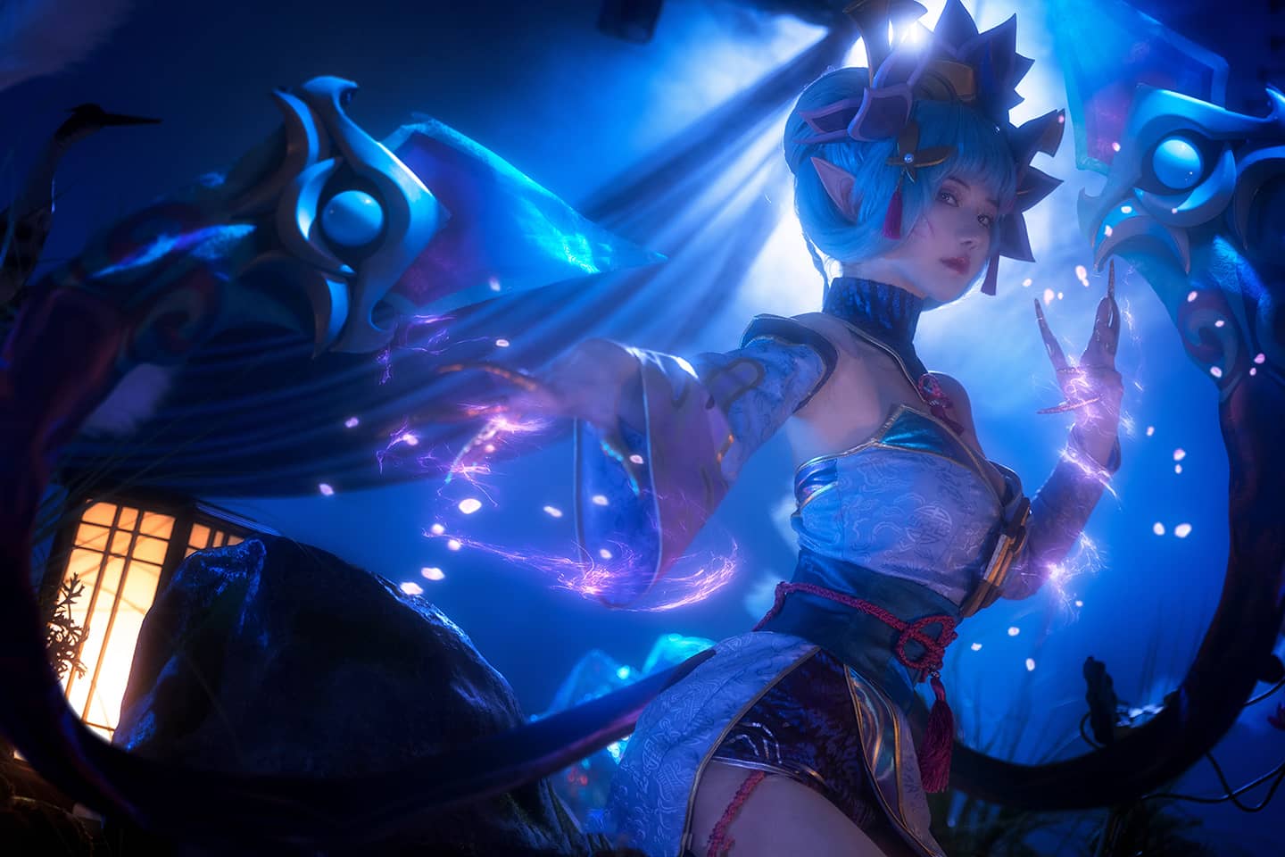 《英雄联盟》 伊芙琳cosplay-萌图百科