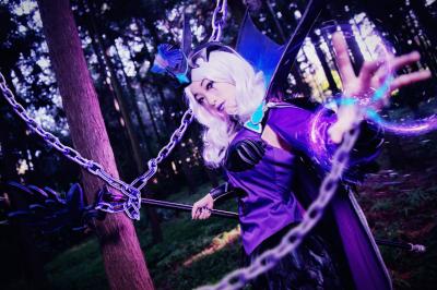 英雄联盟诡术妖姬（邪鸦魅影）乐芙兰Cosplay-萌图百科