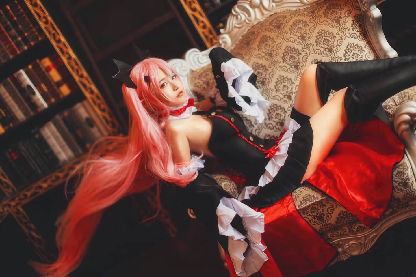 终结的炽天使克鲁鲁Cosplay Man, man, give me your blood-萌图百科