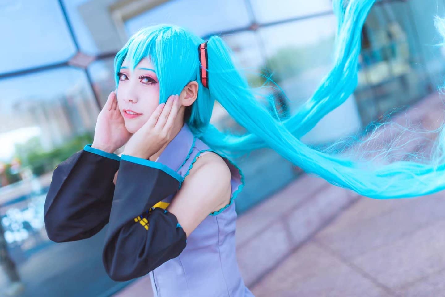 v＋初音未来cosplay-萌图百科