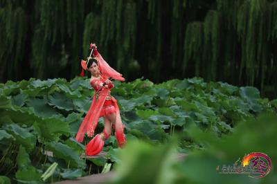 剑网三溪雨七秀cosplay-萌图百科