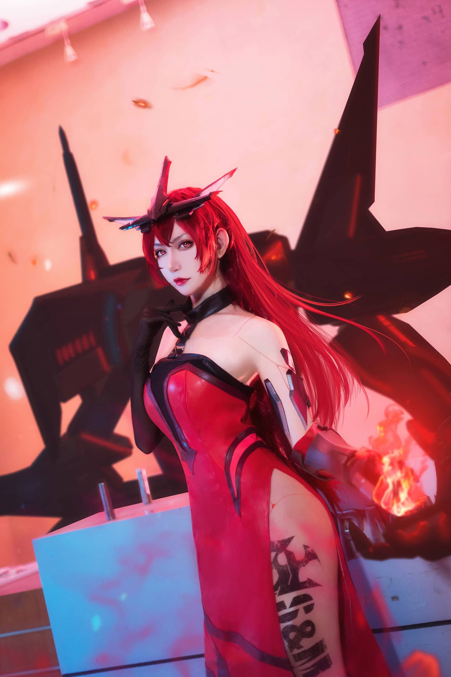 《高能手办团》血色蔷薇 狩猎者cosplay-萌图百科