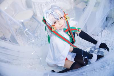 fate grand order 圣诞幼贞德lily cosplay-萌图百科