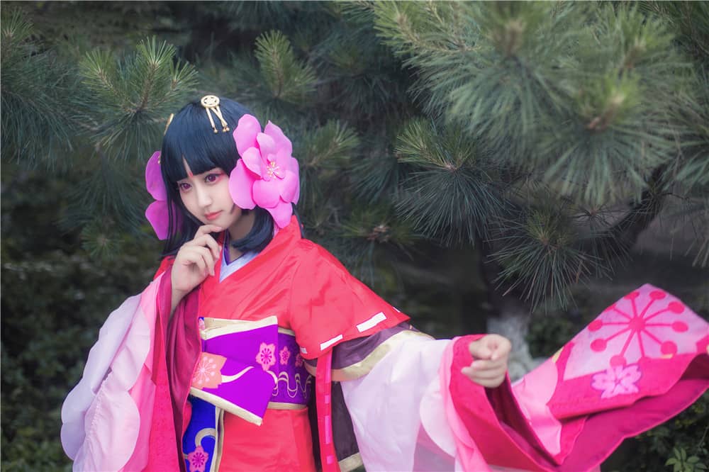 《阴阳师》 樱花妖  一个红眼病的小姐姐-萌图百科