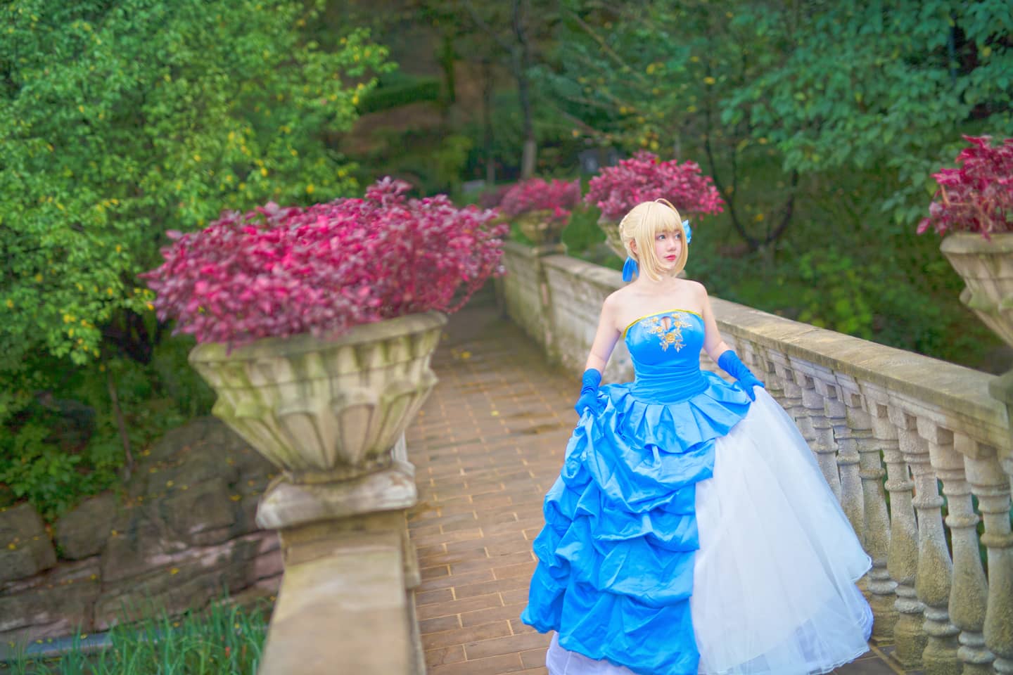 saber 在王的庭院，你要邀请吾跳舞吗？cosplay-萌图百科