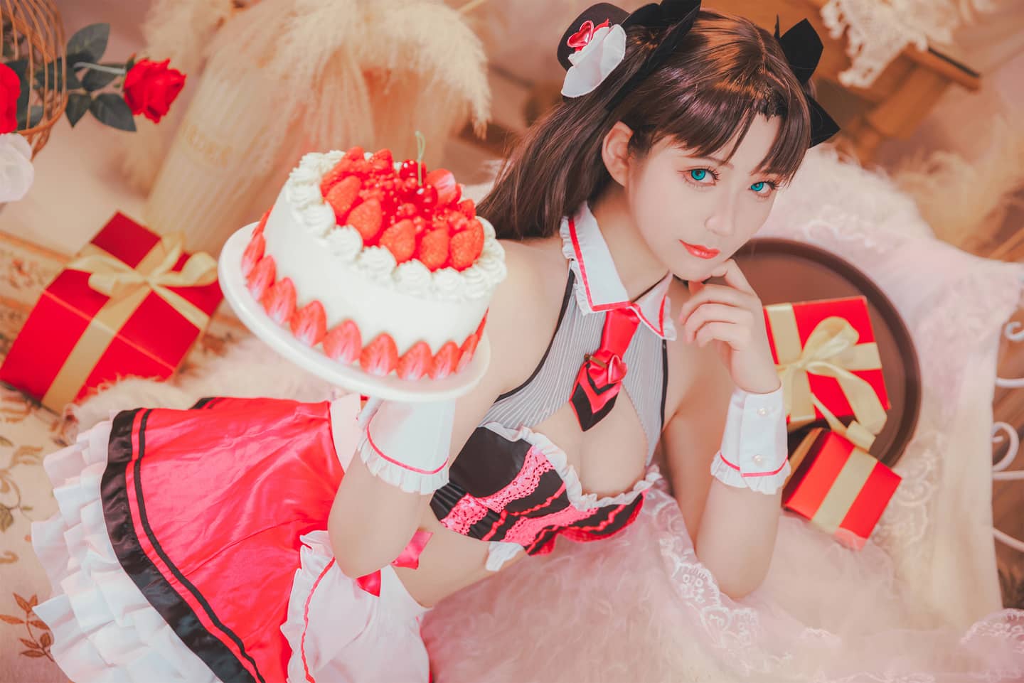 《Fate/GrandOrder》远坂凛街头巧克力女仆cosplay-萌图百科