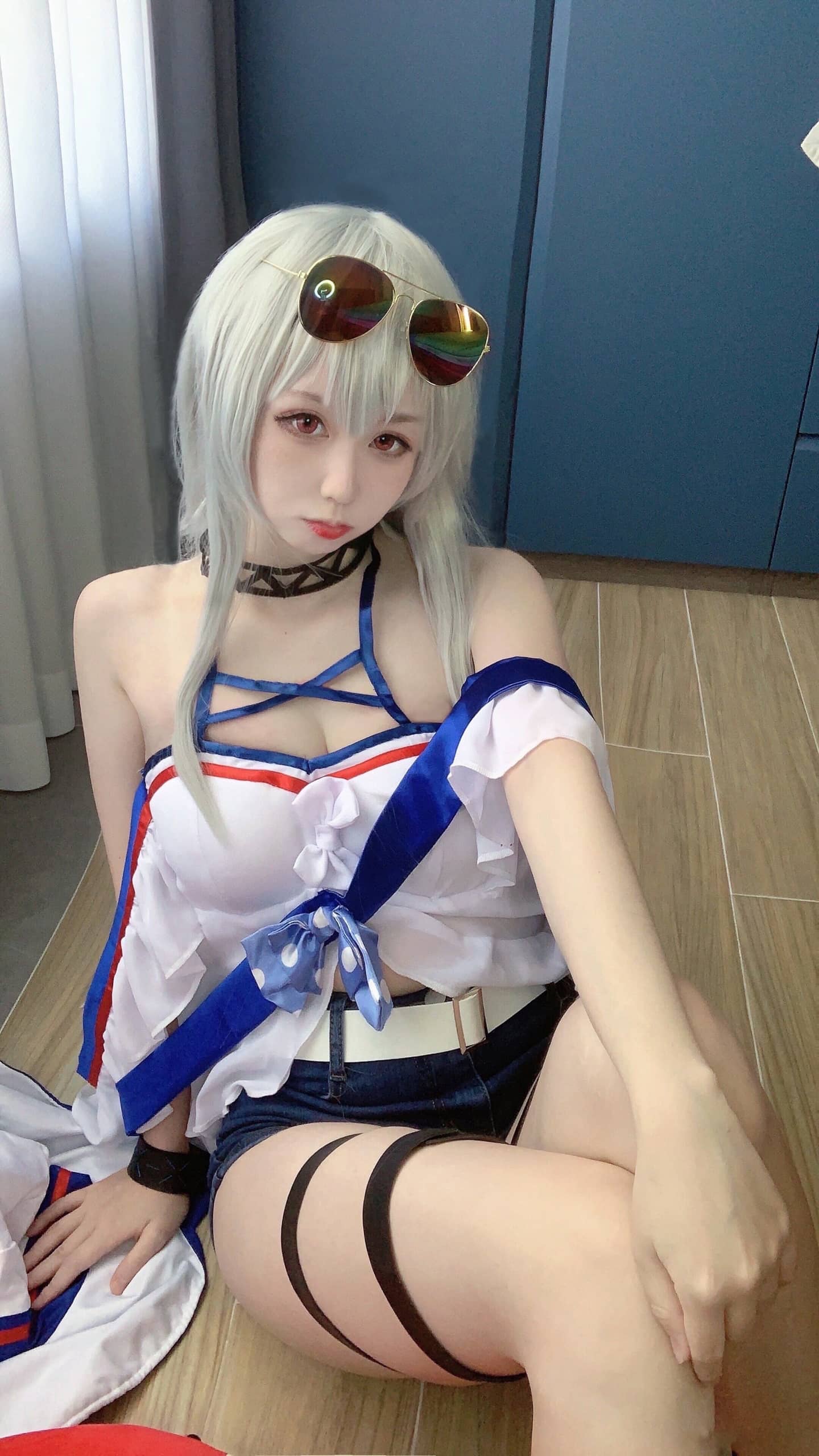 《明日方舟》斯卡蒂 驭浪 cosplay-萌图百科