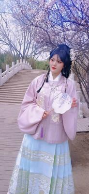 汉服小姐姐好可爱(ɔˆ ³(ˆ⌣ˆc)-萌图百科