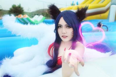 英雄联盟泳池派对阿狸Cosplay-萌图百科