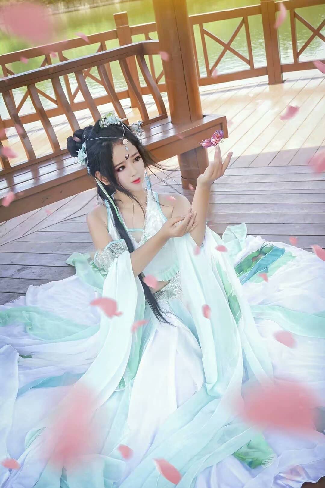 锦鲤抄青鲤Cosplay-萌图百科