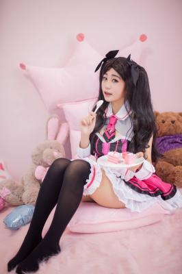 远坂凛情人节女仆cosplay-萌图百科