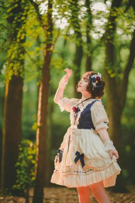 lolita私影，森林里的白雪姬-萌图百科