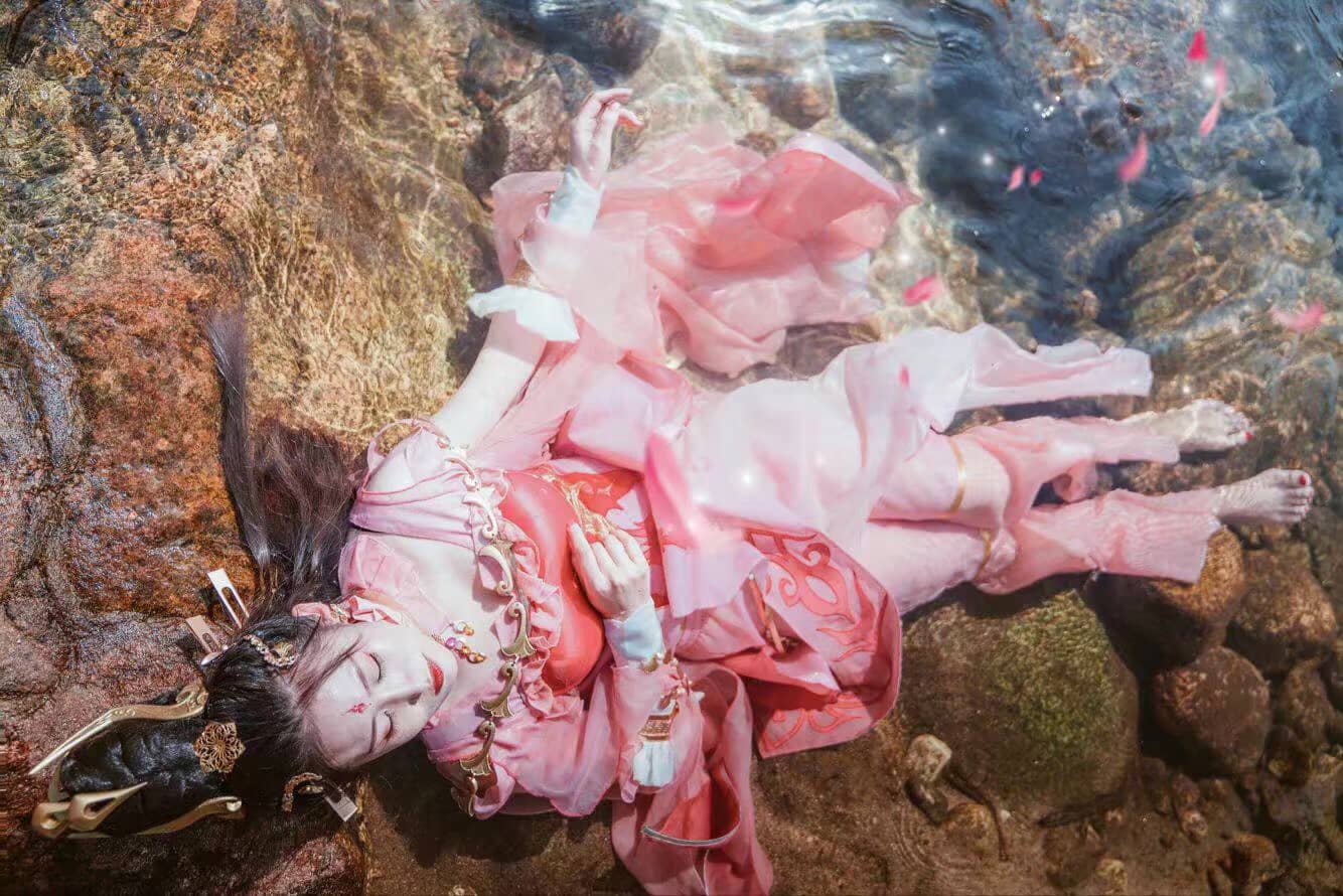 剑网三 儒风七秀cosplay-萌图百科