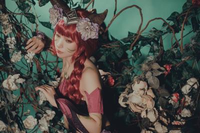 英雄联盟 阿狸永恒之森cosplay-萌图百科