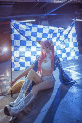 玉藻前赛车cosplay-萌图百科