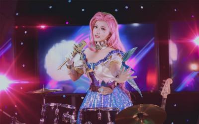 《英雄联盟》萨勒芬妮cosplay-萌图百科