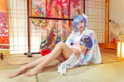 《从零开始的异世界》蕾姆浴衣cosplay-萌图百科