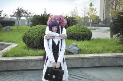 歌留多cosplay-萌图百科