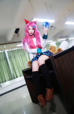 英雄联盟风纪委员阿狸Cosplay-萌图百科