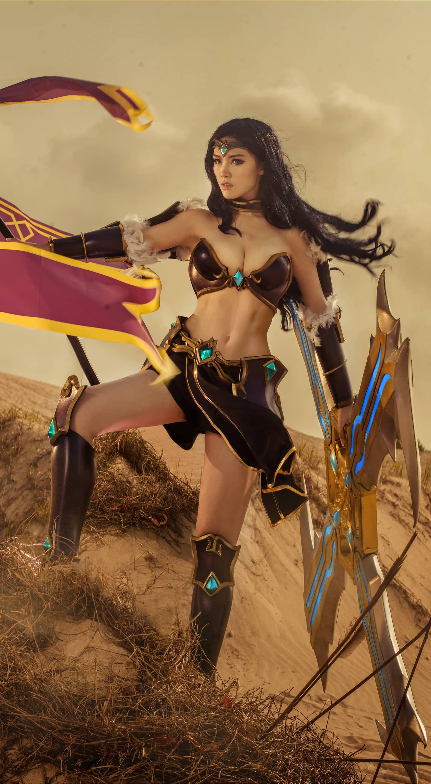 英雄联盟——战争女神·希维尔 cosplay-萌图百科
