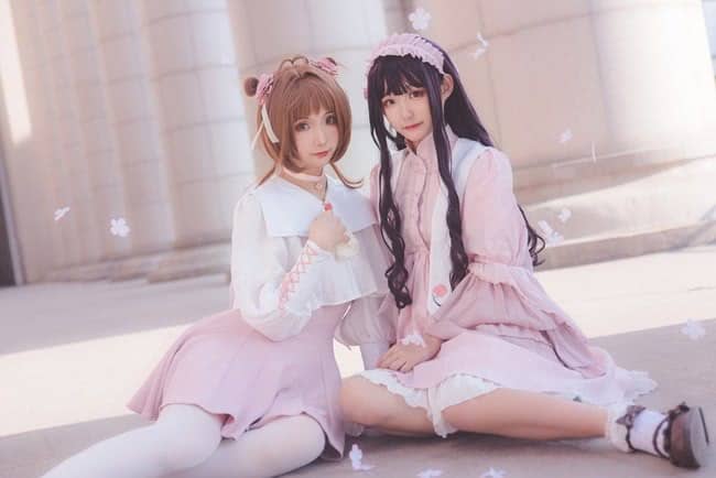 魔卡少女樱COS，粉白洋装真好看-萌图百科