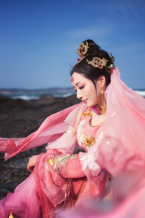 剑三七秀Cosplay-萌图百科