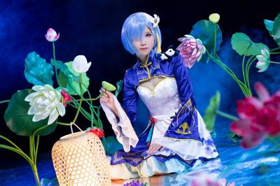 蕾姆 小荷月色 cos-萌图百科