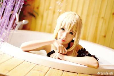 TYA事务所  Fate/Stay Night saber cosplay-萌图百科
