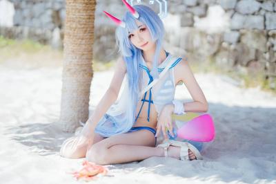 《蔚蓝档案》和乐千世cosplay-萌图百科