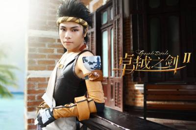 《卓越之剑2》帅气Cosplay-萌图百科
