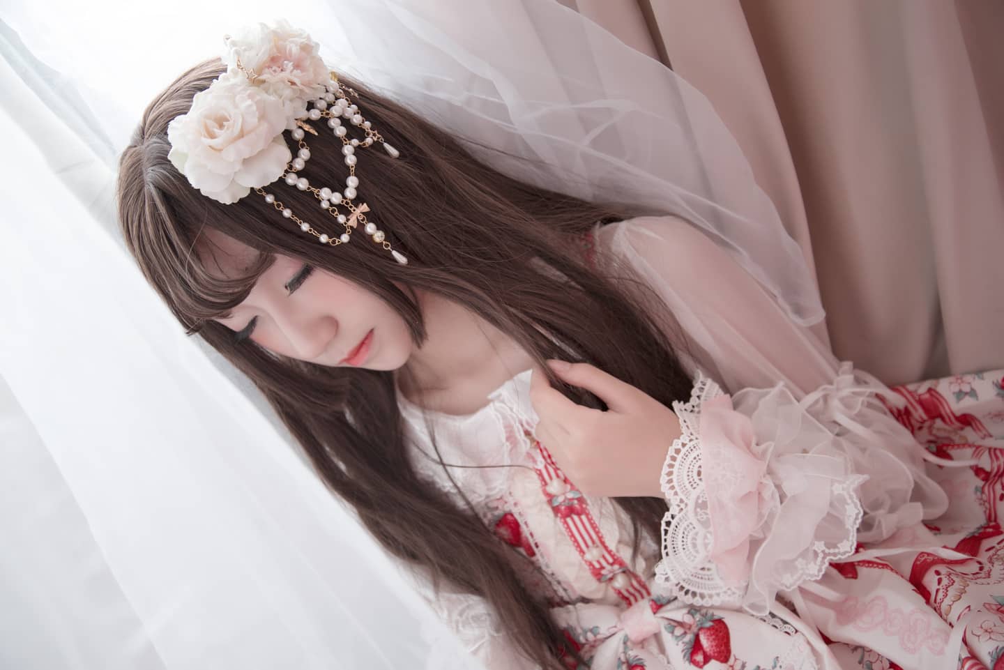 Lolita私影 草莓兔-萌图百科