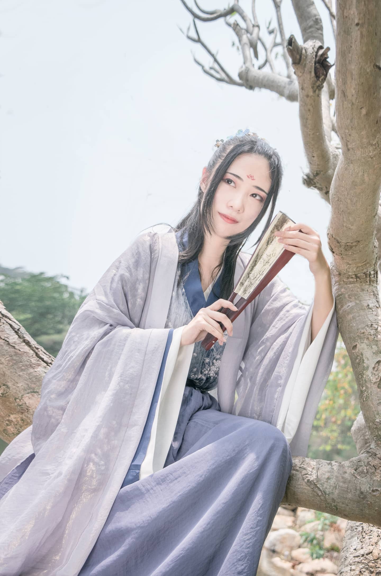 魏晋风蓝隐汉服-萌图百科