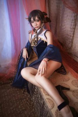 【崩坏3】符华•青燕化羽cosplay-萌图百科