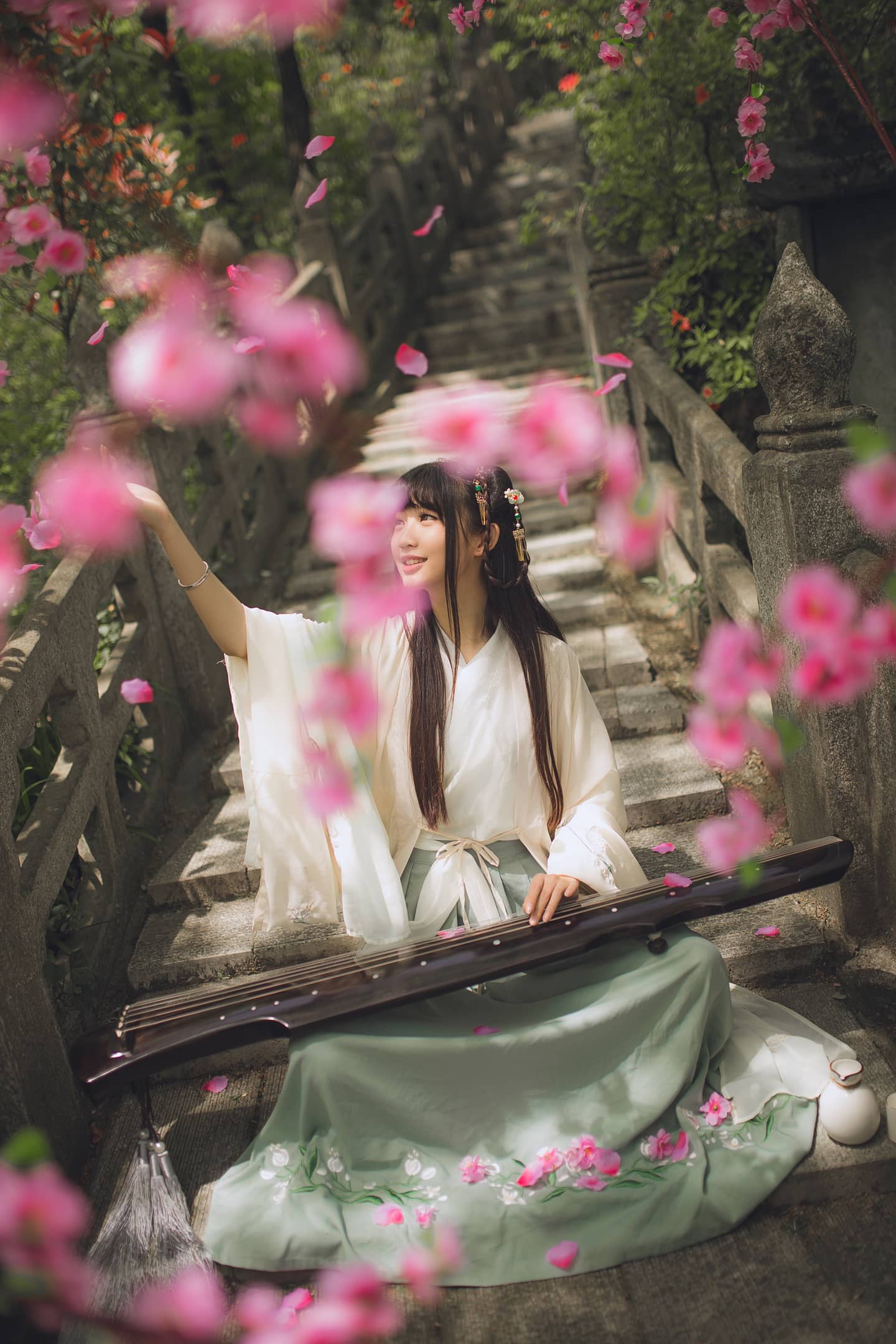 汉服私影，醉桃花-萌图百科
