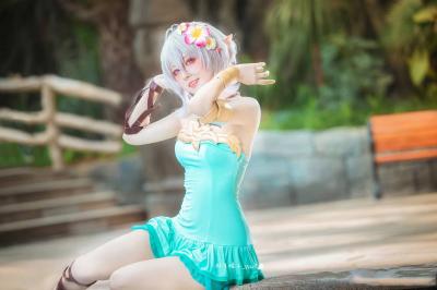 《公主连结》可可萝泳装cosplay-萌图百科