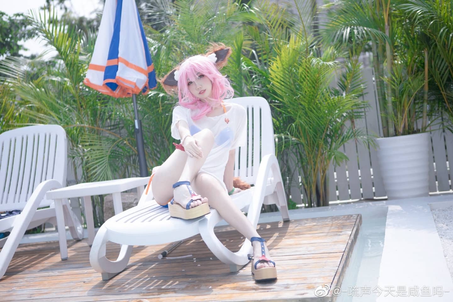 玉藻前cosplay 太阳女神也不能被晒，所以才会带伞哦？-萌图百科