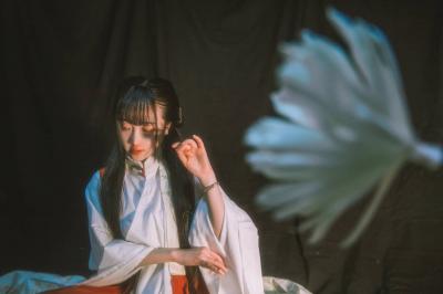 【汉服私影】昙花一现抵为缘-萌图百科