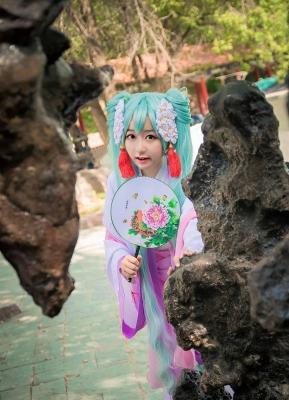 初音未来cosplay-萌图百科