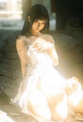 《光》少女写真-萌图百科