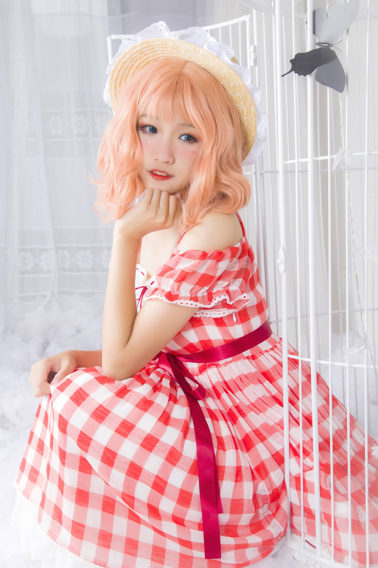 【Lolita】红格子和马卡龙，喜欢哪一个呀？-萌图百科