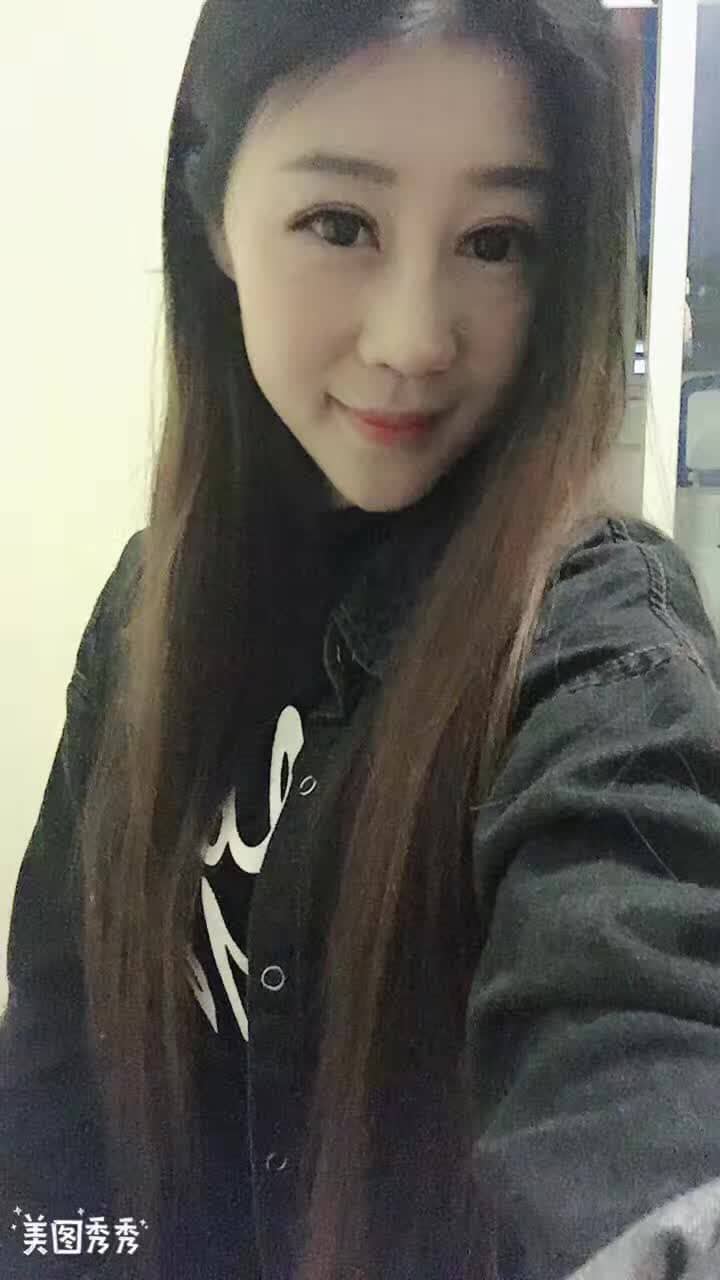 自拍-萌图百科